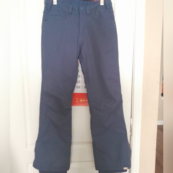 ROXY Backyard Snow Pants - Picture 2 of 6